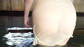 Preview 1 of First Time Reaction For Sex - Nanami 温泉旅行に連れてって！・松本菜奈実　美しい景色を見たり疲れたななみんにホテルに連れ込まれたり、波乱に満ちた伊豆へのエッチで楽しい珍道中。たどり着いた旅館は日本屈指の名泉、広々とした内湯と開放感あふれる露天風呂に大はしゃぎ。　Full&rarr_https://bit.ly/3yNiRnM