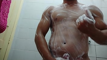 Preview 1 of Afghanporno - Aquele banho gostoso