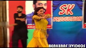 Preview 1 of Did You Get Home - PAKISTANI  MUJRA ACTRESS NIDA CHAUDHARY  STAGE CREAMPIE