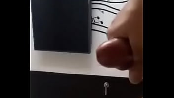 Preview 4 of 12 Years Old Girl Her First Time - Hombre engallado