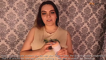 Preview 1 of Small Gir Sex - Я трахну тебя! Инструкция по дрочке со страпоном