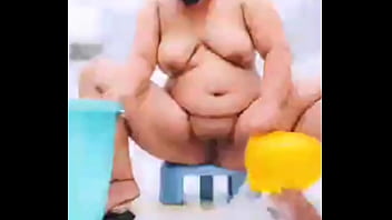 Preview 4 of Sunny Leone F Movie - My 3rd darling pissing