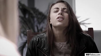 Preview 2 of Ada Sanches Video Sex - Homeless girls find a sugar - Gia Derza,  Evelyn Claire