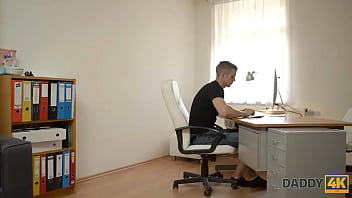 Preview 2 of Aliya Batt Tube - DADDY4K. Sch&ouml_ne Nymphe genie&szlig_t Tabu-Sex mit dem alten Vater ihres Freundes