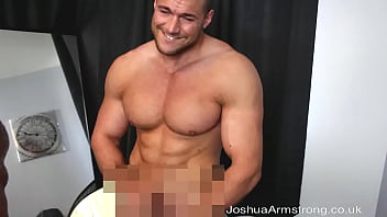 Preview 2 of Rajwap Xyz Sexx Indonesia Mp4 - Tanned hunk cum
