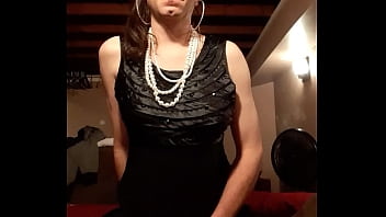 Preview 1 of Flash In Library - Sexy Sissy Solo
