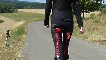Preview 3 of Red Tube Xxx Vedios - leggings