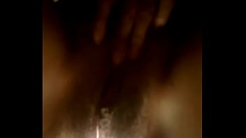 Preview 4 of Young Russian Fuking - Se mete el dedo para mi