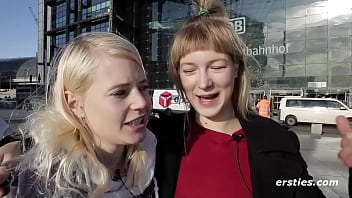 Preview 2 of Sisyer In Law - Zwei hei&szlig_e M&auml_dels,  zwei fette Strap-Ons und unz&auml_hlige Positionen