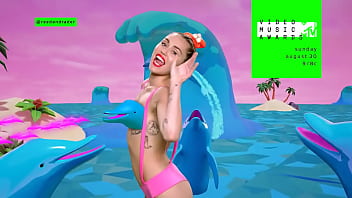 Preview 4 of Remaja Sex Kontol Gede - Miley Cyrus - VMA 2015