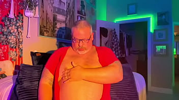 Preview 1 of Recuerde Cow Girl - fat man coach cums so good hand free