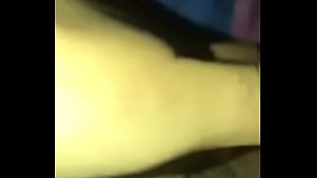 Preview 2 of Fat Milf Butt Srx - Mi amiga se mete los dedos en su Vagina