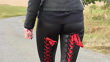 Preview 1 of Vloger Sex - leggings