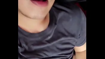Preview 4 of Tafe Sex And Grl - Mexicano haciendo cruising en el carro con su amigo