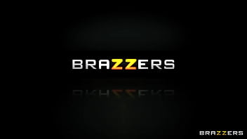 Preview 1 of Your Porny Corner - Booty Call from Luna /Brazzers http://zzfull.com/booty