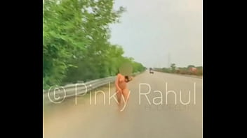 Preview 4 of Sexy You Tube - Pinky Naked dare on Indian Highways