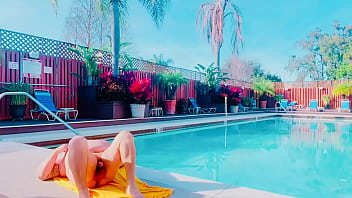 Preview 1 of Biki Fuck - CHUB POOL SIDE HAND-FREE