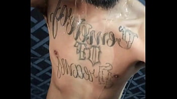 Preview 2 of Strap On Mistress Doms Slave Boy - Heliopstr87 - bahiano,  banho ,  garoto ,  ,  exibicionismo ,  tattoo