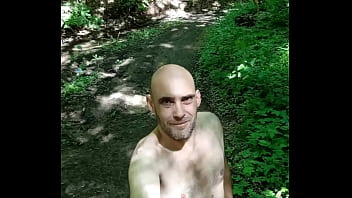 Preview 4 of Doble Penetracion Aire Libre - Nude in nature