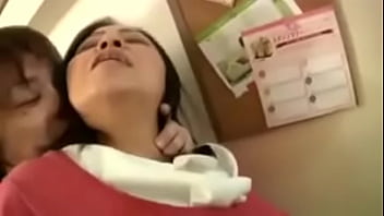 Preview 4 of Borderpolice Porn - Madura japonesa recibe creampie