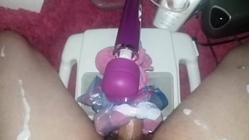Preview 1 of Yasli Kadn Sikis Izle - Hands free cock massage