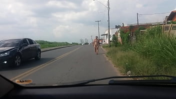 Preview 3 of My Dads New Wife Seduced Me - Mary esposa cadelona Nua Na Rua Movimentada durante o Dia pra todo mundo poder ver