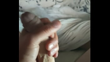 Preview 2 of Mla Khalifa First Sex Blood - aftrekken