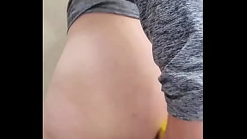 Preview 1 of Chav Laf - Deydreamer35 has an Ass that Eats Bananas