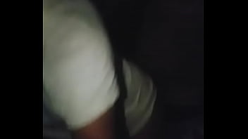 Preview 1 of Shadi Ki Suhagrat O - Dando no p&aacute_tio de casa pro macho hetero