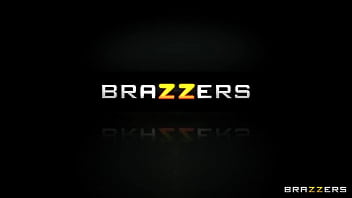 Preview 1 of Korran - Face Sitting and Pussy Eating Workout / Brazzers full at http://zzfull.com/faces