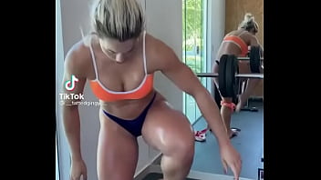 Preview 1 of Cum Runs Out My Pussy - Yo tambi&eacute_n lo haria