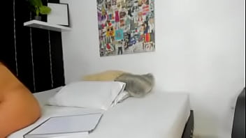Preview 4 of Whit Big Ass - arianaindian 2 culo enorme y delicioso