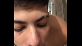 Preview 2 of Madison Lav - Chupando o branquinho dotado