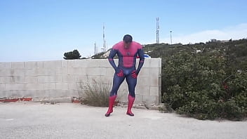 Preview 2 of Annesini Ve Teyzesini Sikiyor - Spiderman: Cruised and Fucked
