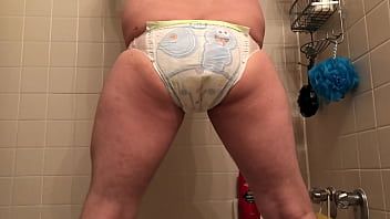 Preview 2 of Ines Funds - Huge pampers diaper mess