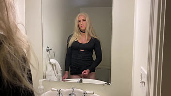 Preview 3 of M Mak Nikalna - Blonde Crossdresser Jerking Off