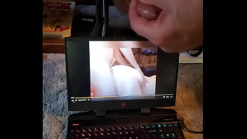 Preview 2 of Lodina Ianda - Old Man Shoots a Load on Laptop