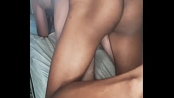 Preview 4 of Sex Sbemale - Meu primo me comendo
