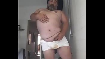 Preview 2 of House Wife Xnxx - me pissing n my underwear