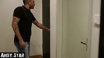 Preview 1 of Girl Club Xvideo - FFM DEUTSCHE sluts BUMSEN MIT HOTELGAST
