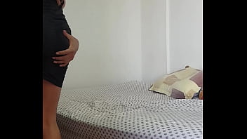 Preview 1 of Hindi Indian Sexy Vedio - follo a la puta de mi sobrina por dinero,  no quiere que la reconozcan