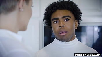 Preview 1 of Xx Bengali Open - Busty stepmom Ryan Keely found out that her new foster step daughter Hannah Grace and foster Zach were attracted to each other.