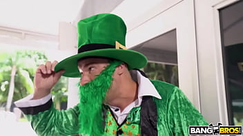 Preview 1 of Dri Skype - BANGBROS - Leprechaun With Big Dick Pounds Curvy Latin Mamacita Rose Monroe