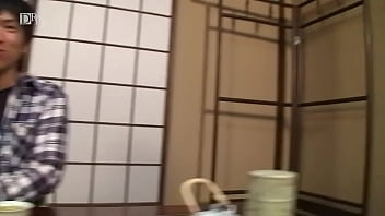 Preview 1 of China Old Women - 田舎の明るい農村熟女  三和久子 2