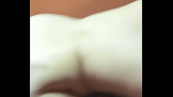 Preview 4 of Sara Khan Sexy Xxx - Hize un rico tr&iacute_o con mis paisanos