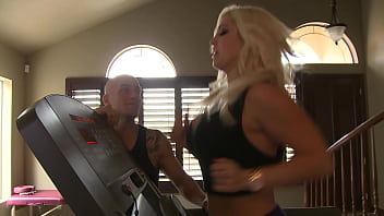 Preview 1 of Lockl Sxe Vedios - Stacked Blonde Cutie Dayna Vendetta Getting Fit and Getting Fucked