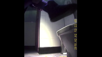 Preview 4 of Sxs Full New 2018 - Classics of the genre! Beauties pee in the toilet! (MOV 4-6)