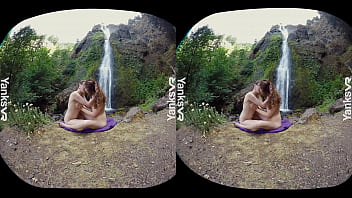Preview 1 of Suxy Xxx Girls - Yanks VR Sierra&#039_s Wet Orgasm