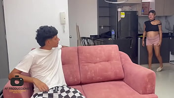 Preview 2 of Www Porn Vido Com - Ayudo a mi vecina embarazada a cambio de una rica follada y venida adentro de su co&ntilde_o. H.L.