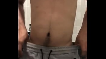 Preview 1 of Larina - Video x&aacute_c minh